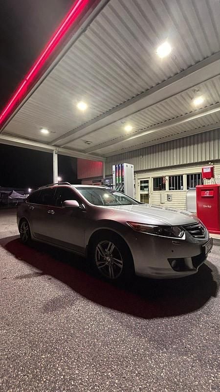 Begagnad Honda Accord 150 HK (110 kW) 2009 Kombi