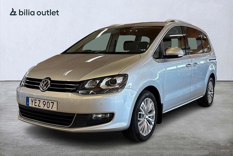 Silver Begagnad 2016 VW Sharan Minibuss | 149 900 kr (Marknadspris) - Bild 1/3