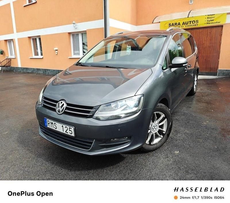 Begagnad VW Sharan 141 HK (103 kW) 2013 Grå Minibuss