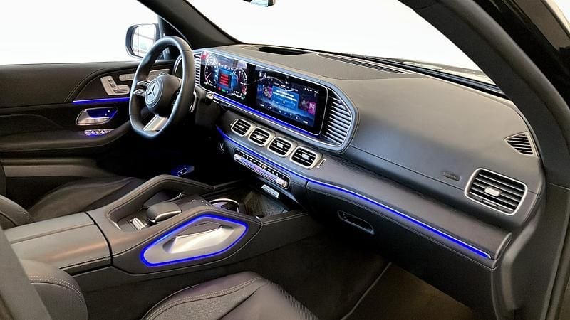 Begagnad Mercedes GLE350 Advanced 2025 Svart SUV
