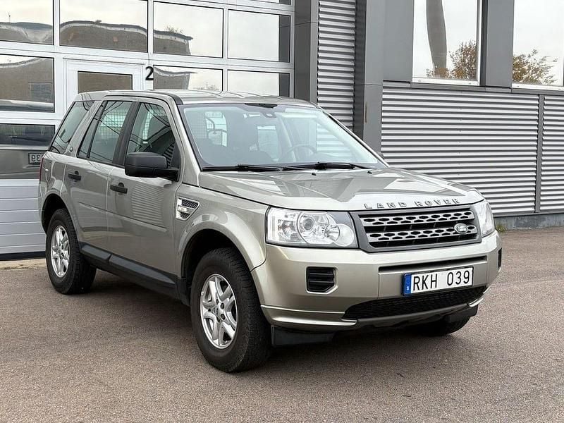 Gul Begagnad 2011 Land Rover Freelander 2 SUV | 69 900 kr (Superpris) - Bild 1/4