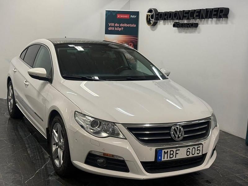 Vit Begagnad 2011 VW Passat | 79 900 kr (Marknadspris) - Bild 1/4