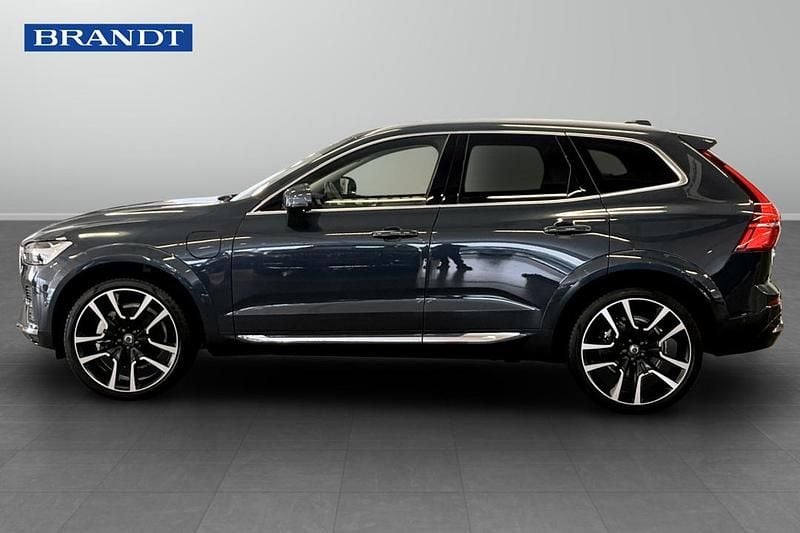 Begagnad Volvo XC60 Ultra 463 HK (340 kW) 2025 Blå SUV