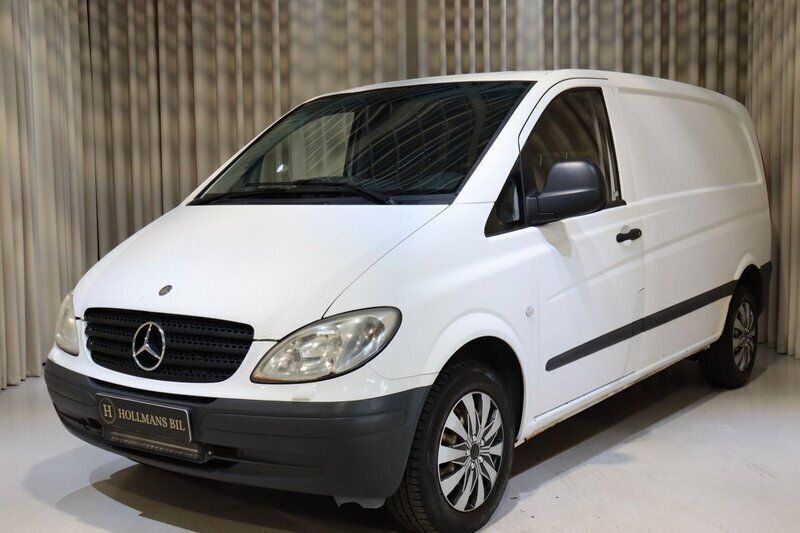 Vit Begagnad 2009 Mercedes Vito Minibuss | 59 900 kr (Marknadspris) - Bild 1/4