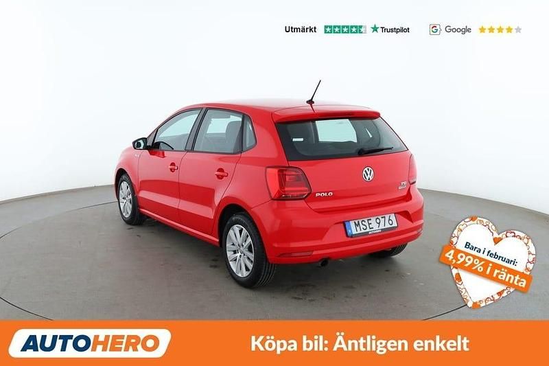 Begagnad VW Polo 91 HK (66 kW) 2015 Röd Halvkombi
