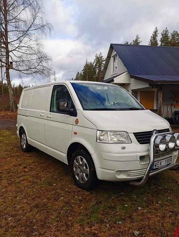 Begagnad 2004 VW Transporter Van | 45 000 kr (Dyr) - Bild 1/4