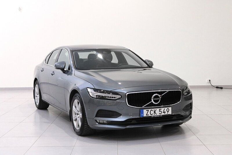 Grå (grå metallic ) Begagnad 2017 Volvo S90 Momentum Sedan | 199 900 kr (Marknadspris) - Bild 1/4