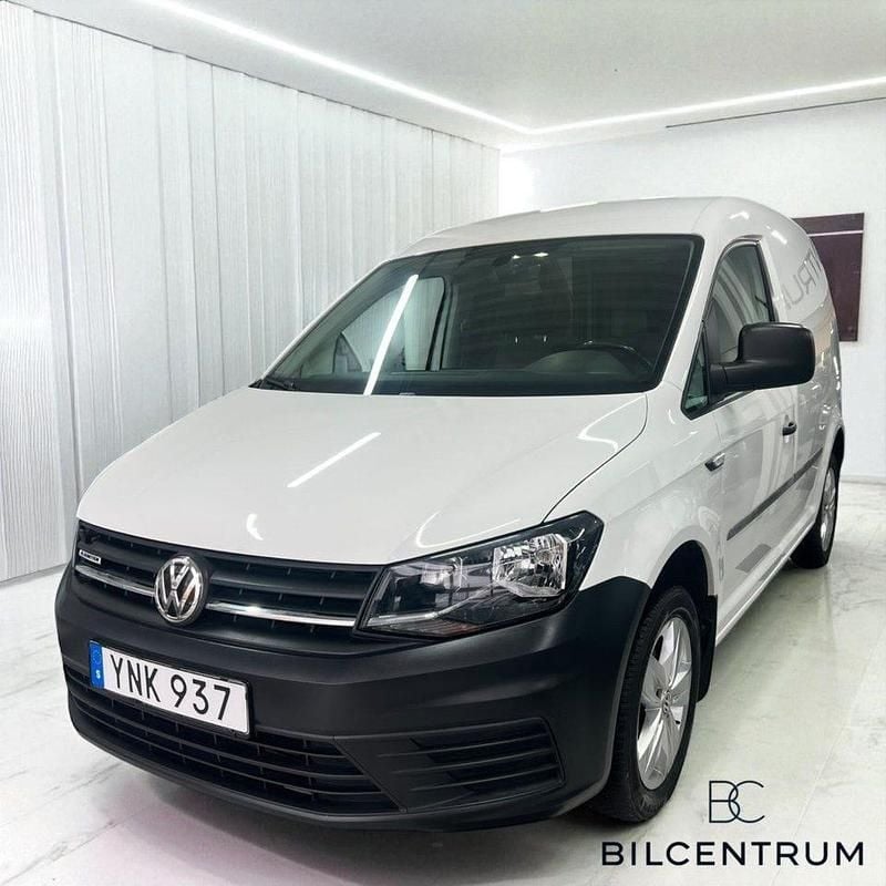 Vit Begagnad 2018 VW Caddy Minibuss | 105 000 kr (Bra pris) - Bild 1/4