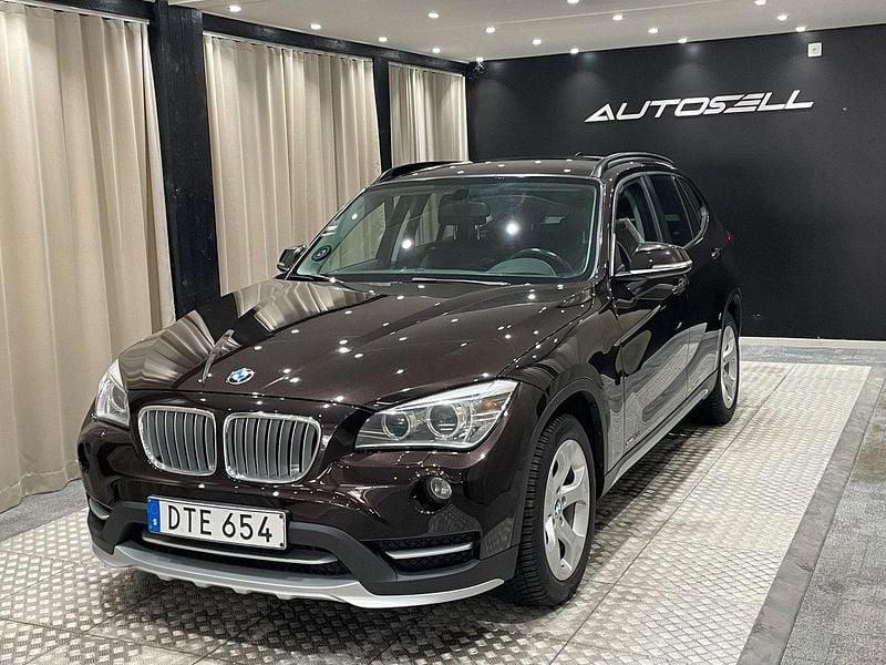 Brun Begagnad 2014 BMW X1 xLine SUV | 109 900 kr (Dyr) - Bild 1/4