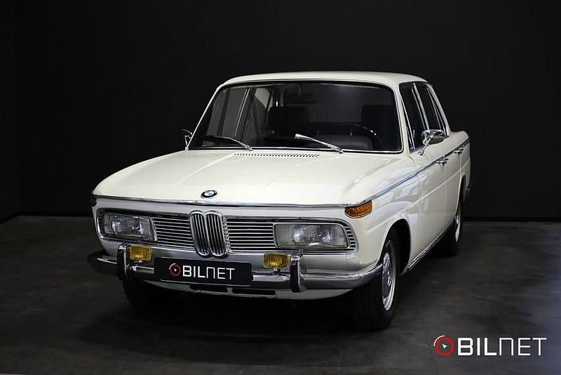 Vit Begagnad 1969 BMW New Class Sedan | 179 900 kr - Bild 1/4