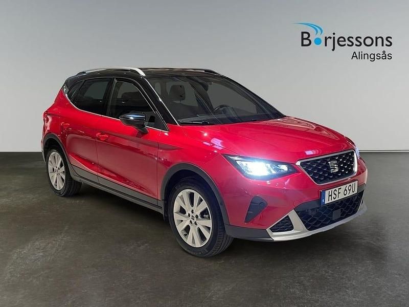 Begagnad Seat Arona 112 HK (82 kW) 2022 Röd SUV