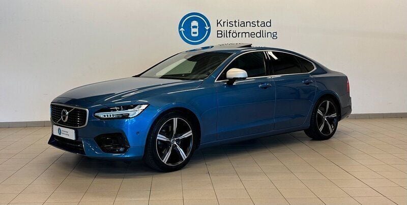 Blå Begagnad 2017 Volvo S90 R-Design Sedan | 289 900 kr (Marknadspris) - Bild 1/4