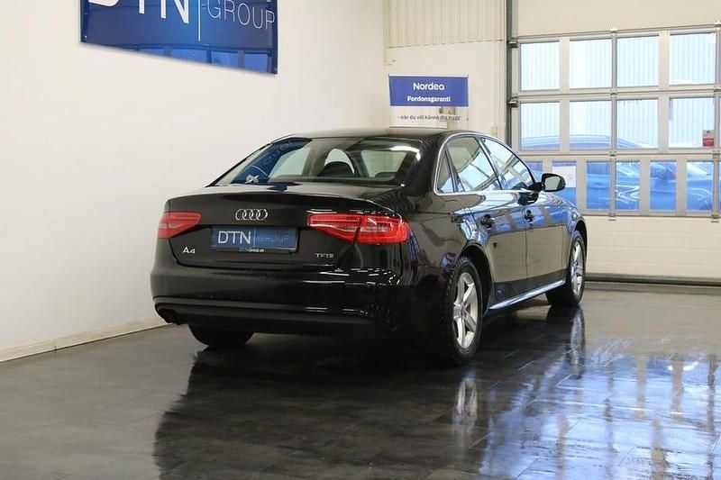 Begagnad Audi A4 170 HK (125 kW) 2013 Svart Sedan