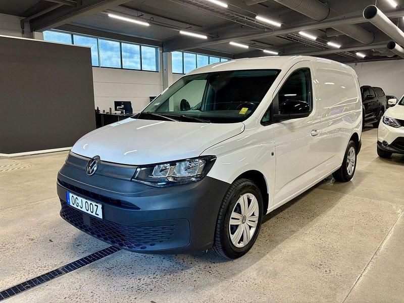 Vit Begagnad 2023 VW Caddy Maxi Minibuss | 319 900 kr (Dyr) - Bild 1/4