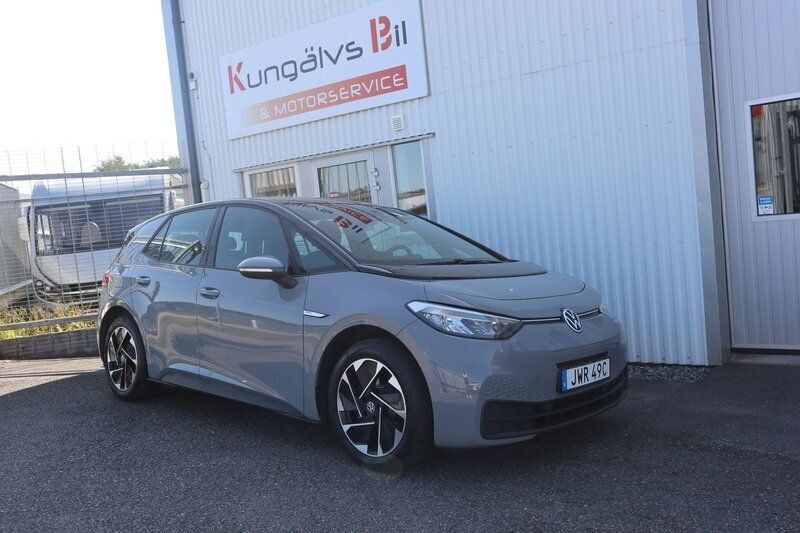 Grå Begagnad 2020 VW ID.3 Pro Performance Halvkombi | 199 000 kr (Marknadspris) - Bild 1/4