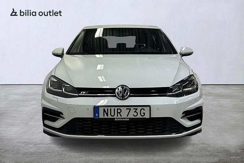 Begagnad VW Golf VIII GT 150 HK (110 kW) 2019 Vit Halvkombi