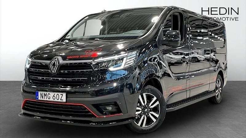 Svart (black) Ny 2025 Renault Trafic Minibuss | 616 000 kr - Bild 1/4