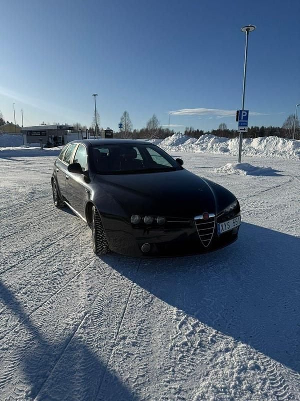 Begagnad Alfa Romeo 159 185 HK (136 kW) 2006 Kombi