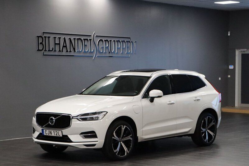 Vit Begagnad 2020 Volvo XC60 SUV | 329 900 kr (Marknadspris) - Bild 1/4