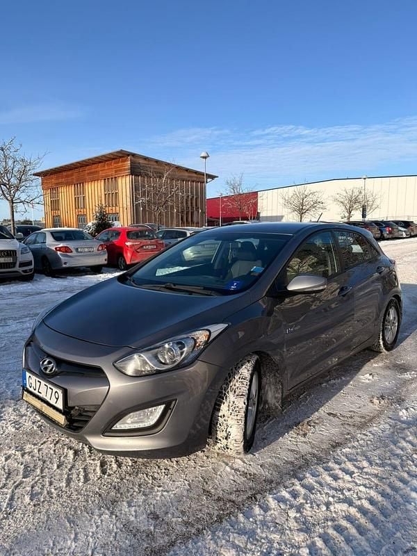 Begagnad Hyundai i30 110 HK (80 kW) 2014