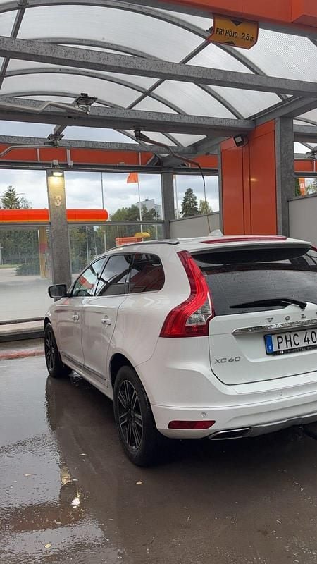 Begagnad Volvo XC60 190 HK (139 kW) 2017 SUV