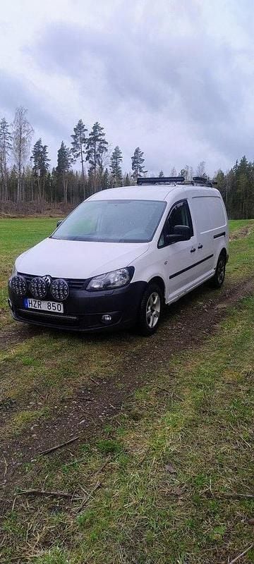 Vit Begagnad 2012 VW Caddy Maxi Minibuss | 47 000 kr (Bra pris) - Bild 1/4