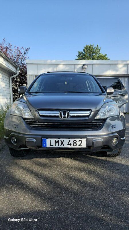 Grå Begagnad 2010 Honda CR-V Elegance SUV | 83 000 kr (Bra pris) - Bild 1/4