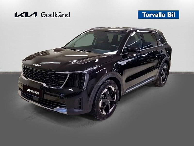 Aurora black pearl Begagnad 2025 Kia Sorento Advance SUV | 569 900 kr (Marknadspris) - Bild 1/3