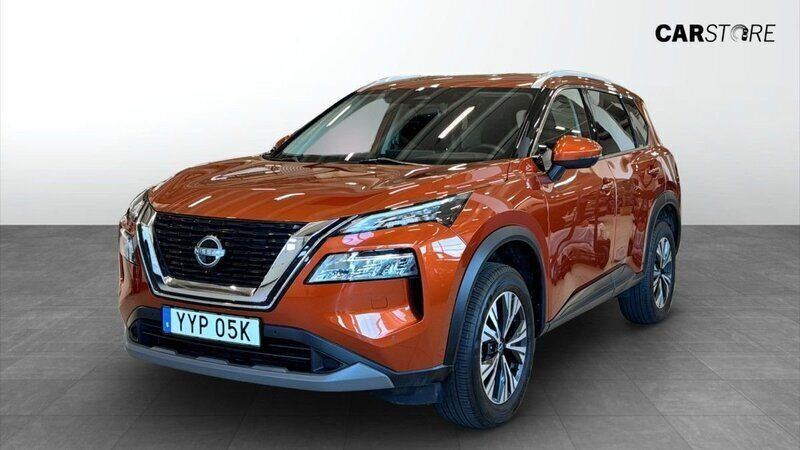 Orange Begagnad 2023 Nissan X-Trail N-Connecta SUV | 324 900 kr - Bild 1/4