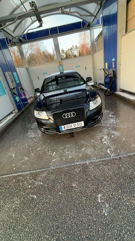 Svart Begagnad 2010 Audi A6 S-Line Kombi | 60 000 kr (Marknadspris) - Bild 1/4