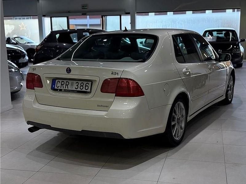 Begagnad Saab 9-5 185 HK (136 kW) 2008 Vit Sedan