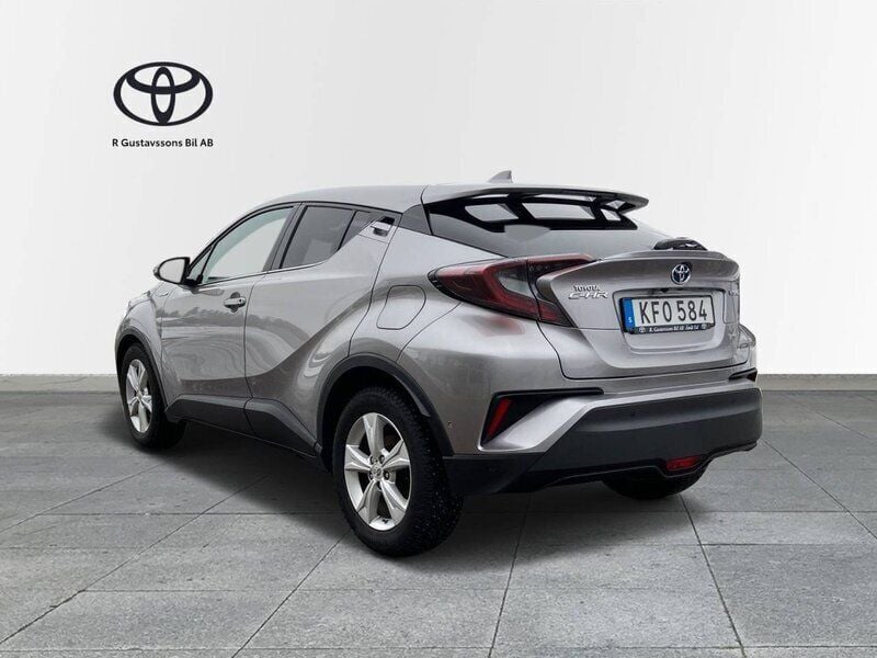 Begagnad Toyota C-HR Executive 122 HK (89 kW) 2018 Grå SUV