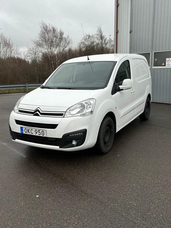 Begagnad 2016 Citroën Berlingo Van | 74 900 kr (Bra pris) - Bild 1/4