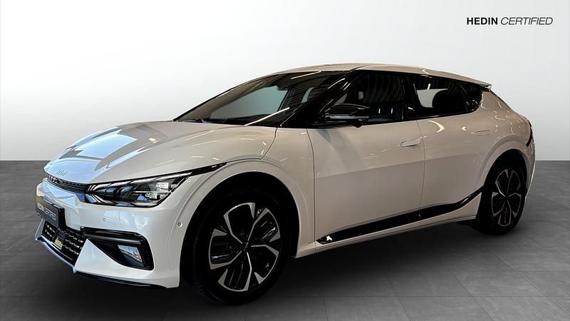 Vit (white) Begagnad 2021 Kia EV6 GT-Line SUV | 399 900 kr (Lite dyr) - Bild 1/4