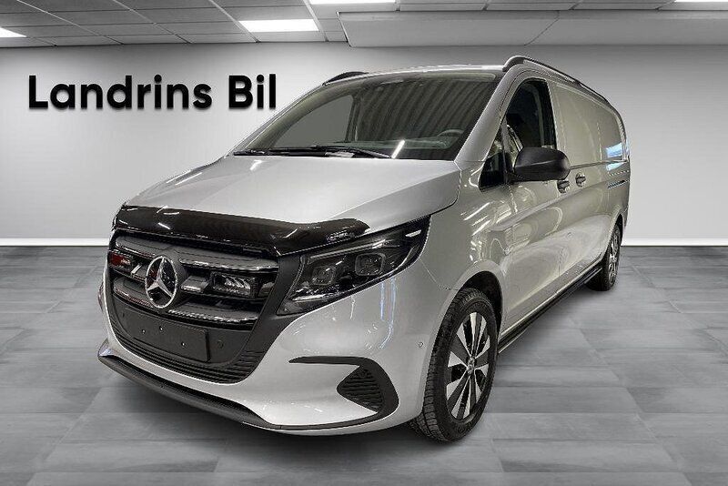 Silver (silvermetallic) Ny 2025 Mercedes Vito Minibuss | 873 750 kr - Bild 1/4