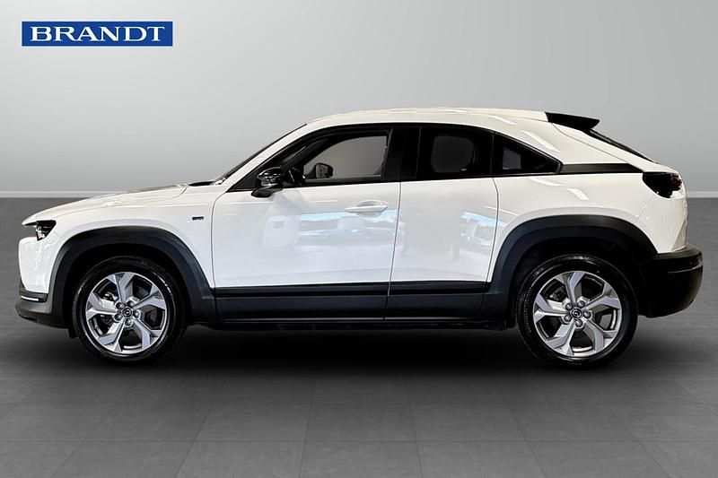 Begagnad Mazda MX30 Sky 105 kW (144 HK) 2022 Vit SUV