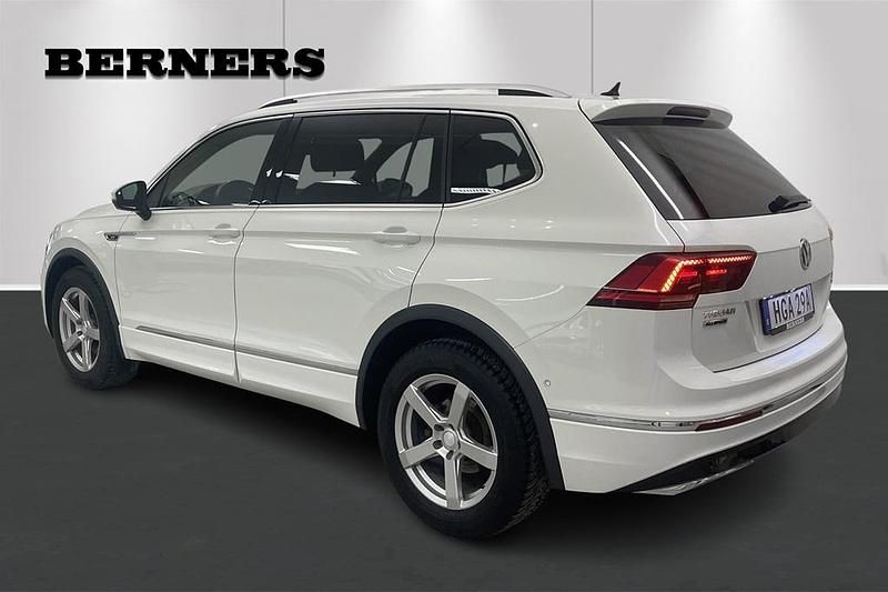Begagnad VW Tiguan Allspace 200 HK (147 kW) 2019 Vit SUV