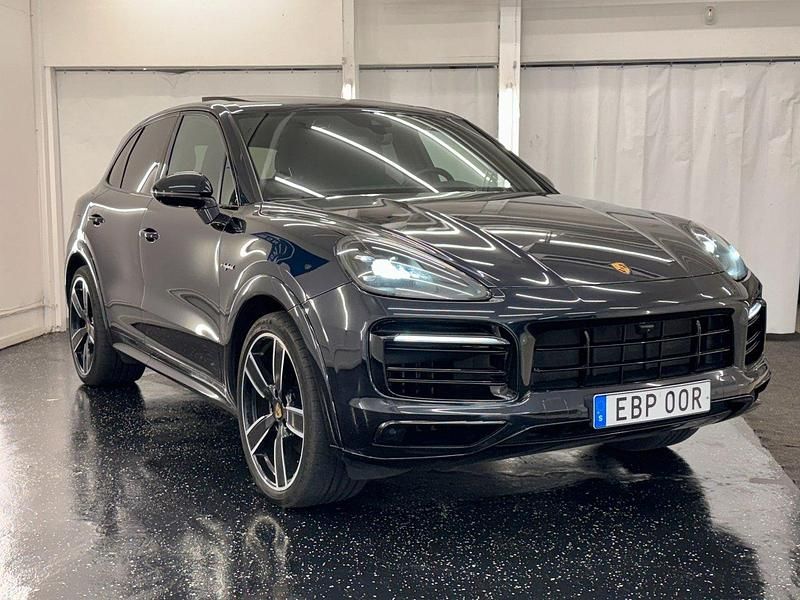 Begagnad Porsche Cayenne Sport 462 HK (339 kW) 2019 Mörkblå (blå) SUV