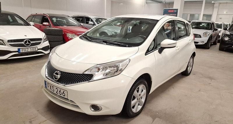 Vit Begagnad 2015 Nissan Note Halvkombi | 59 999 kr (Marknadspris) - Bild 1/4