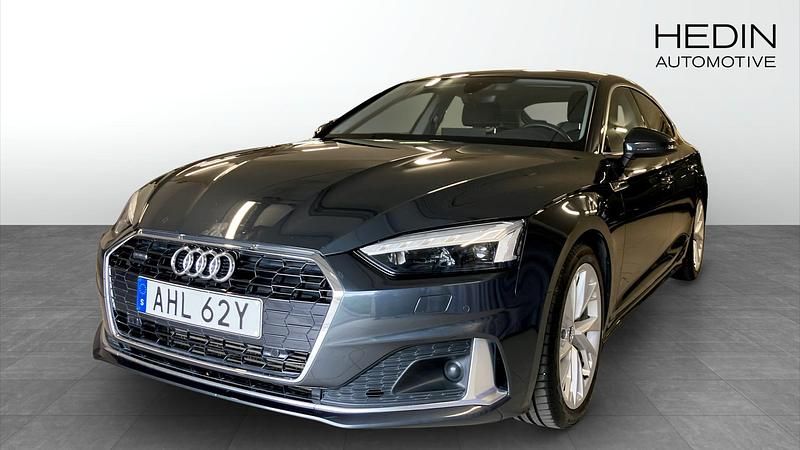 Begagnad 2020 Audi A5 Sportkupé | 299 500 kr - Bild 1/4