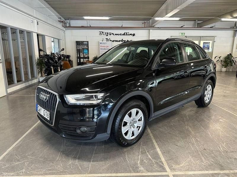 Svart Begagnad 2012 Audi Q3 SUV | 114 900 kr (Marknadspris) - Bild 1/4