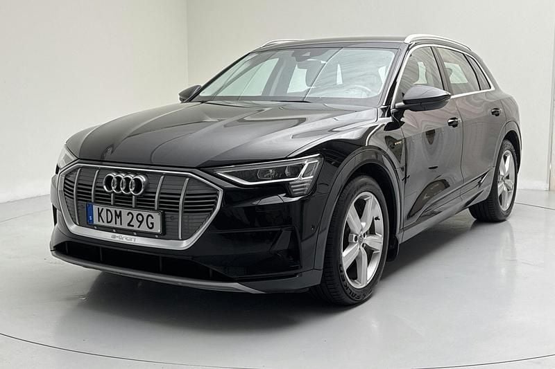 Svart Begagnad 2020 Audi e-tron Proline SUV | 260 000 kr (Superpris) - Bild 1/4