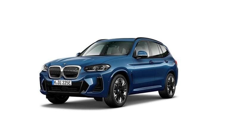 Blå Begagnad 2024 BMW iX3 M Sport SUV | 614 500 kr (Marknadspris) - Bild 1/4