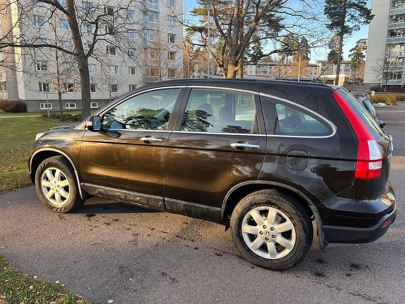 Brun Begagnad 2008 Honda CR-V SUV | 92 500 kr (Marknadspris) - Bild 1/4