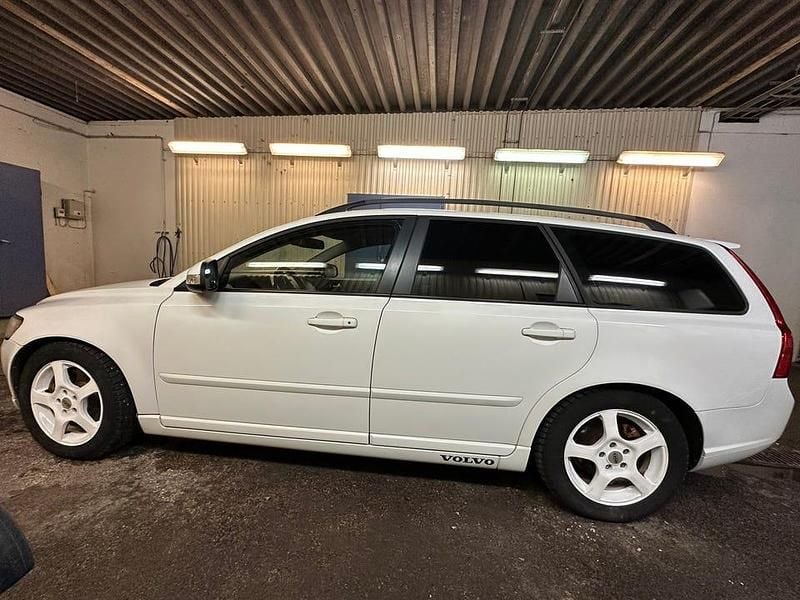 Begagnad Volvo V50 180 HK (132 kW) 2010 Kombi