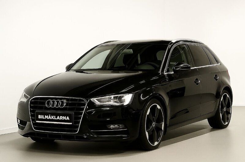 Svart Begagnad 2014 Audi A3 Sportback Halvkombi | 134 900 kr (Marknadspris) - Bild 1/3