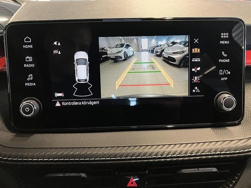 Ny Skoda Fabia 2026 Grå Halvkombi