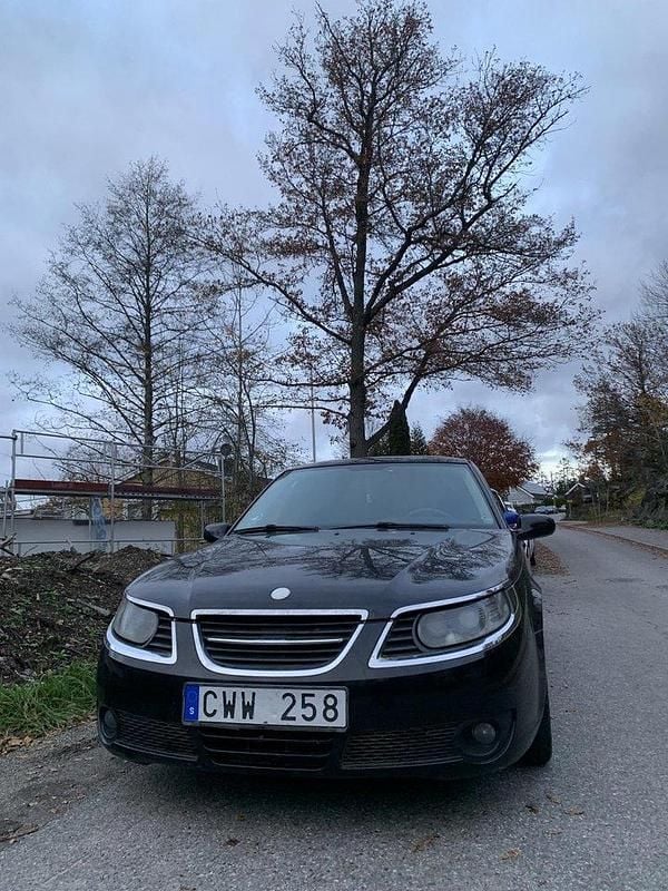 Svart Begagnad 2006 Saab 9-5 Aero Sedan | 36 999 kr (Marknadspris) - Bild 1/4