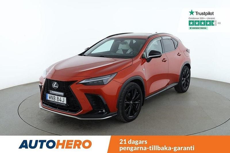 Orange Begagnad 2022 Lexus NX450h+ Sport Line SUV | 558 000 kr (Marknadspris) - Bild 1/4