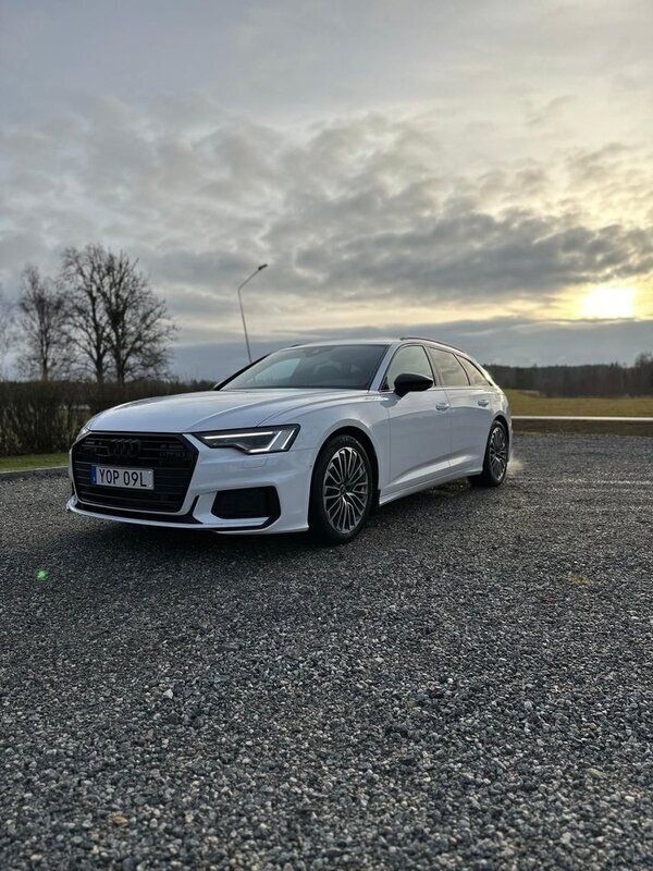 Vit Begagnad 2021 Audi A6 S-Line Kombi | 399 000 kr (Superpris) - Bild 1/4